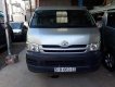 Toyota Hiace 2010 - Cần bán Toyota Hiace sản xuất năm 2010, màu bạc, nhập khẩu