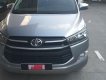 Toyota Innova E 2018 - Bán Toyota Innova E 2018, màu đồng