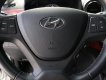 Hyundai Grand i10 1.2AT 2017 - Cần bán Hyundai Grand i10 1.2AT sản xuất năm 2017, màu bạc, giá tốt