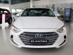 Hyundai Elantra 2018 - Cần bán xe Hyundai Elantra đời 2018, màu trắng, 565.3 triệu