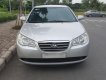 Hyundai Elantra 2008 - Cần bán Hyundai Elantra đời 2008, màu bạc còn như mới, giá 225 triệu