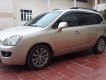 Kia Carens EX 2011 - Gia đình cần bán Kia Carens đời 2011, bản đủ, máy 2.0,cửa nóc, màu vàng cát