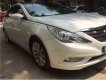 Hyundai Sonata Y20 2011 - Bán Hyundai Sonata Y20 đời 2011, màu trắng chính chủ, 565 triệu