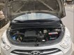 Hyundai i10 2012 - Cần bán gấp Hyundai i10 sản xuất năm 2012, màu bạc, nhập khẩu nguyên chiếc xe gia đình, 217tr