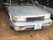 Nissan Bluebird 1988 - Cần bán Nissan Bluebird năm 1988, màu bạc