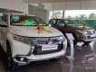 Mitsubishi Pajero Sport 2018 - Bán xe gầm cao Mitsubishi Pajero máy dầu giá tốt, xe màu trắng có sẵn giao ngay ở Quảng Bình
