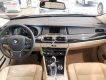 BMW 5 Series 528i GT 2017 - Cần bán BMW 5 Series 528i GT sản xuất năm 2017, màu đỏ, Sở hữu thiết kế sang trọng, đẳng cấp