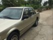Nissan Bluebird   1989 - Cần bán gấp Nissan Bluebird sản xuất năm 1989, màu vàng