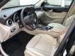 Mercedes-Benz GLC-Class GLC200 2018 - Cần bán xe Mercedes GLC200 đời 2018 mới, màu đen nội thất kem giao ngay