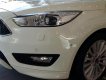 Ford Focus Titanium 2018 - Bán Thanh lý ô tô Ford Focus Sport, 5 cửa, đời 2018, màu trắng, sẵn xe, lấy ngay nhận gói KM hấp dẫn - LH 0969016692