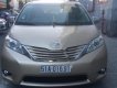 Toyota Sienna LE 3.5 2010 - Gia đình bán xe Toyota Sienna LE 3.5 năm sản xuất 2010, màu vàng, xe nhập