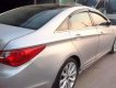 Hyundai Sonata  AT 2010 - Cần bán xe Hyundai Sonata AT 2010, màu bạc, xe đẹp