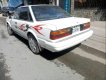 Nissan Bluebird 1990 - Bán xe cũ Nissan Bluebird năm sản xuất 1990, màu trắng, xe nhập