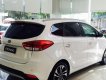 Kia Rondo 2.0 MT 2019 - Bán Kia Rondo 2.0 MT sản xuất năm 2019, trả trước 190 triệu lấy xe về nhà