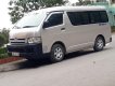 Toyota Hiace 2006 - Cần bán gấp Toyota Hiace đời 2006, màu bạc chính chủ, giá tốt