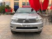 Toyota Fortuner 2.7AT 2009 - Cần bán Toyota Fortuner 2.7AT sản xuất năm 2009, màu bạc còn mới