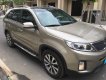 Kia Sorento 2017 - Gia đình cần bán kia Sorento 2017, số tự động, màu vàng cát