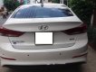 Hyundai Elantra   2.0 AT 2017 - Cần bán gấp Hyundai Elantra 2.0 AT đời 2017, màu trắng  