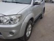 Toyota Fortuner 2009 - Bán Fortuner Sx 2009, chính chủ một chủ từ đầu, hồ sơ tự quản vẫn cất trong tủ