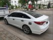 Hyundai Sonata 2017 - Bán Hyundai Sonata sản xuất năm 2017, màu trắng, xe nhập, giá 950tr