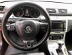 Volkswagen Passat 2011 - Cần bán xe Volkswagen Passat đời 2011, nhập khẩu nguyên chiếc