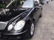 Mercedes-Benz E class 2004 - Cần bán xe Mercedes năm sản xuất 2004, màu đen, nhập khẩu nguyên chiếc, giá tốt