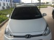 Hyundai Grand i10 2016 - Cần bán gấp Hyundai Grand i10 đời 2016, màu trắng, nhập khẩu nguyên chiếc chính chủ, giá tốt