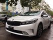 Kia Cerato 1.6AT 2017 - Bán Cerato 1.6AT sản xuất 2017 màu trắng, địa chỉ: 15 Dương Đình Nghệ, Cầu Giấy, Hà Nội