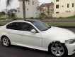 BMW 3 Series  320i  2009 - Bán ô tô BMW 3 Series 320i 2009, màu trắng, giá chỉ 499 triệu