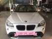 BMW X1 2010 - Bán xe BMW X1 đời 2010, màu trắng