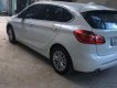 BMW 2 Series 218i 2015 - Bán xe BMW 2 Series 218i năm 2015, màu trắng còn mới, giá 900tr