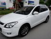 Hyundai i30 CW 1.6 AT 2011 - Bán xe Hyundai I30 CW sx 2011 nhập khẩu nguyên chiếc từ Hàn Quốc, màu trắng, nội thất nâu sang trọng