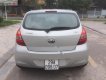 Hyundai i20 2010 - Cần bán gấp Hyundai i20 2010, màu bạc, xe nhập