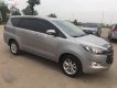 Toyota Innova 2.0E 2017 - Bán Toyota Innova 2.0E đời 2017, màu bạc chính chủ