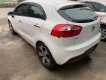 Kia Rio 2012 - Bán Kia Rio màu trắng, số tự động, xe nhập khẩu phiên bản Hatchback cực tiện dụng