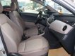 Hyundai Grand i10   2018 - Bán lại Hyundai Grand i10 năm 2018, màu bạc, xe gia đình, giá tốt