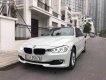 BMW 3 Series 2013 - Bán ô tô BMW 3 Series năm sản xuất 2013, màu trắng, xe nhập chính chủ