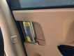 Kia Sedona 2.2 DATH Full 2017 - Cần bán gấp Kia Sedona 2.2 DATH Full sản xuất 2017, màu vàng