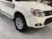 Ford Everest 4x2 MT 2015 - Cần bán Ford Everest 4x2 MT năm 2015, màu trắng, số sàn