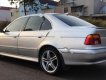 BMW 5 Series 525i 2002 - Em cần bán xe BMW 525i đời 2002, máy chạy êm và bốc