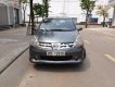 Nissan Grand livina 2011 - Cần bán gấp Nissan Grand livina sản xuất năm 2011, màu xám  