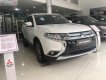 Mitsubishi Outlander 2.0 CVT Premium 2019 - Cần bán xe Mitsubishi Outlander 2.0 CVT Premium sản xuất 2019, màu trắng