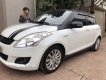 Suzuki Swift   2017 - Cần bán lại xe Suzuki Swift 2017, hai màu