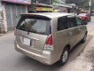 Toyota Innova 2.0MT 2012 - Bán Innova G 2012 số sàn màu ghi vàng