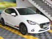 Mazda 2 1.5AT 2016 - Bán Mazda 2 1.5AT đời 2016, màu trắng, 496 triệu