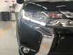Mitsubishi Outlander 2019 - Bán xe Mitsubishi Outlander sản xuất 2019, màu đen, 909 triệu