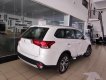 Mitsubishi Outlander AT 2019 - Bán Mitsubishi Outlander sản xuất 2019, màu trắng, tại Quảng Trị, giá 808tr, hỗ trợ trả góp 80%