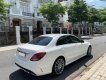 Mercedes-Benz C300 số tự động 2018 - Bán ô tô Mercedes số tự động đời 2018, màu trắng, chính chủ
