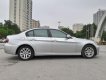 BMW 3 Series 320i 2008 - Gia đình cần bán BMW 320i, sản xuất 2008, số tự động, màu bạc