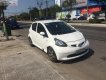 Toyota Aygo 2006 - Cần bán gấp Toyota Aygo đời 2006, màu trắng, xe nhập